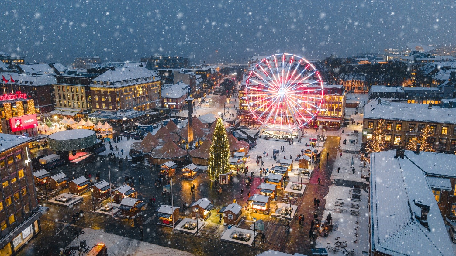 Trondheim Christmas market, with its giant Ferris wheel