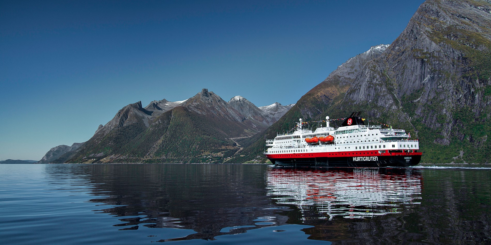 hjorundfjord cruise