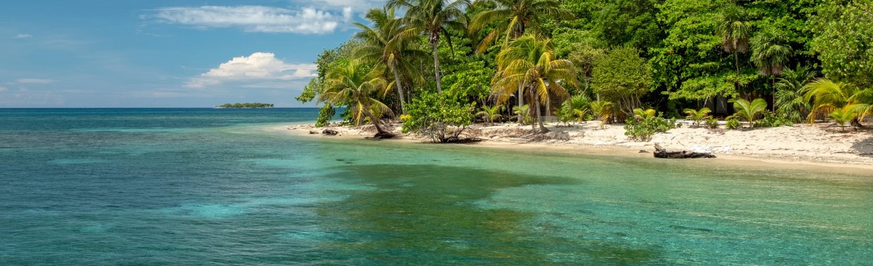 Real-Life Pirate Hideouts of the Caribbean