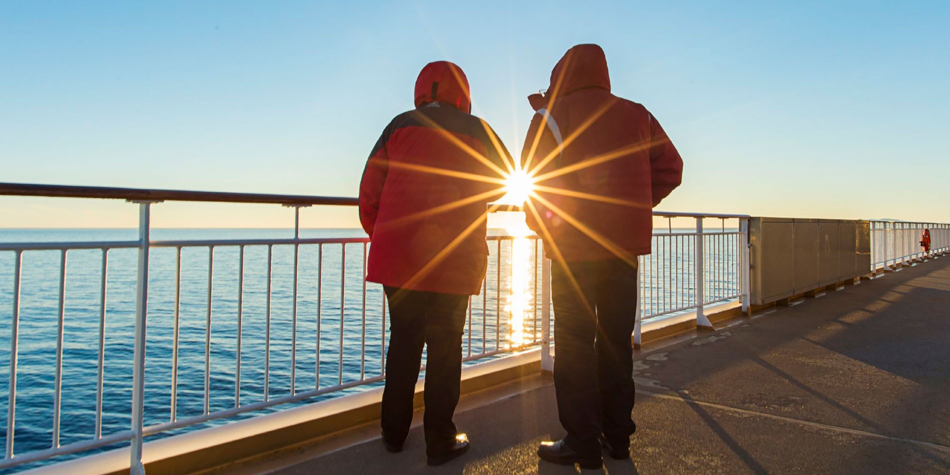 Capture the Midnight Sun along the Norwegian Coast