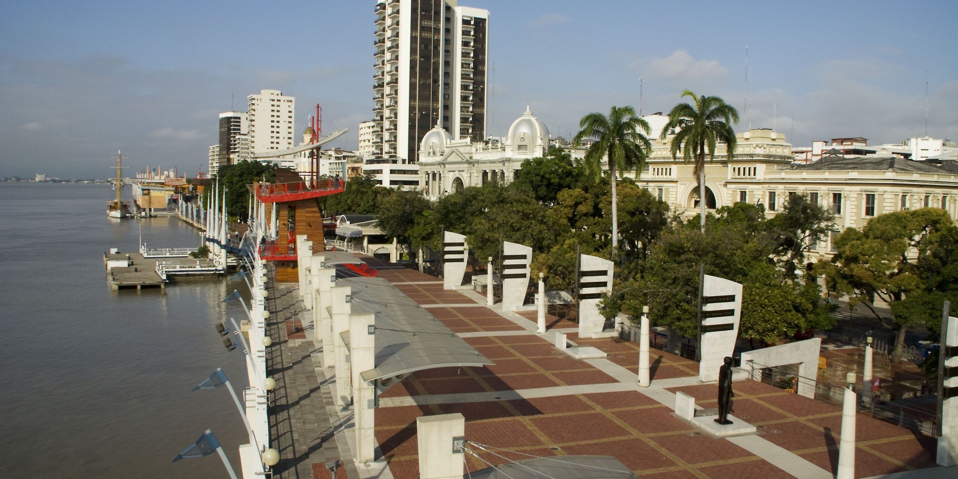 
The famous boardwalk Malecon 2000 in Guayaquil, Ecuador